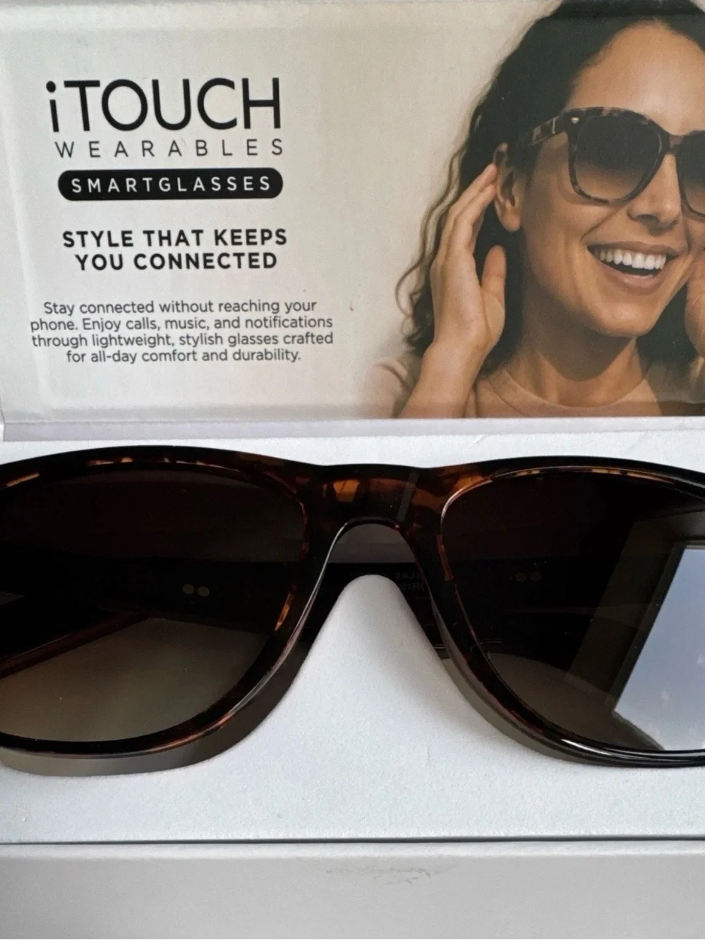 iTouch Wearables SMARTGLASSES Bluetooth Smart Glasses w/ Calling NIB
